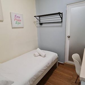 Single Room Private Bathroom